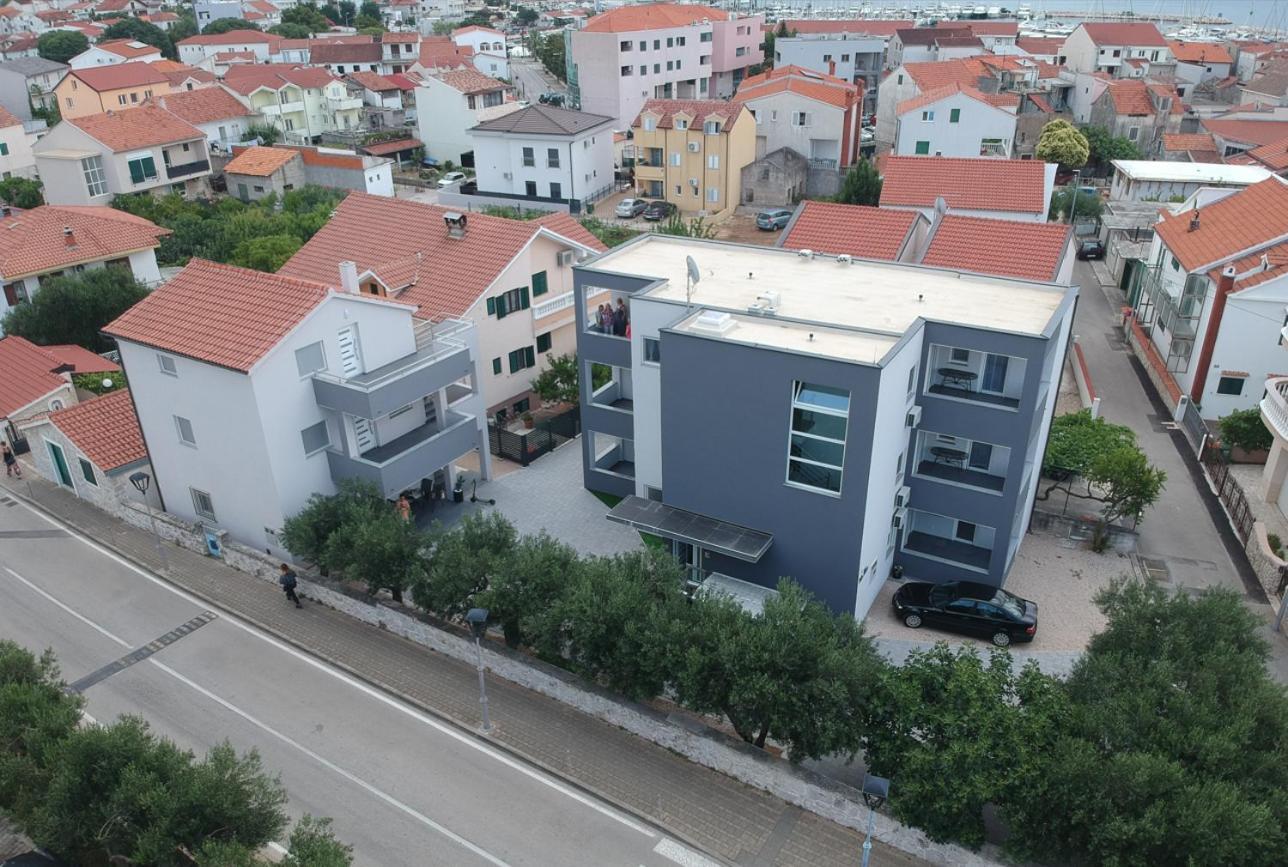 Apartments Dobrenic Vodice Extérieur photo